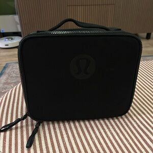 Lululemon New Crew Lunch Box 3.5L Black